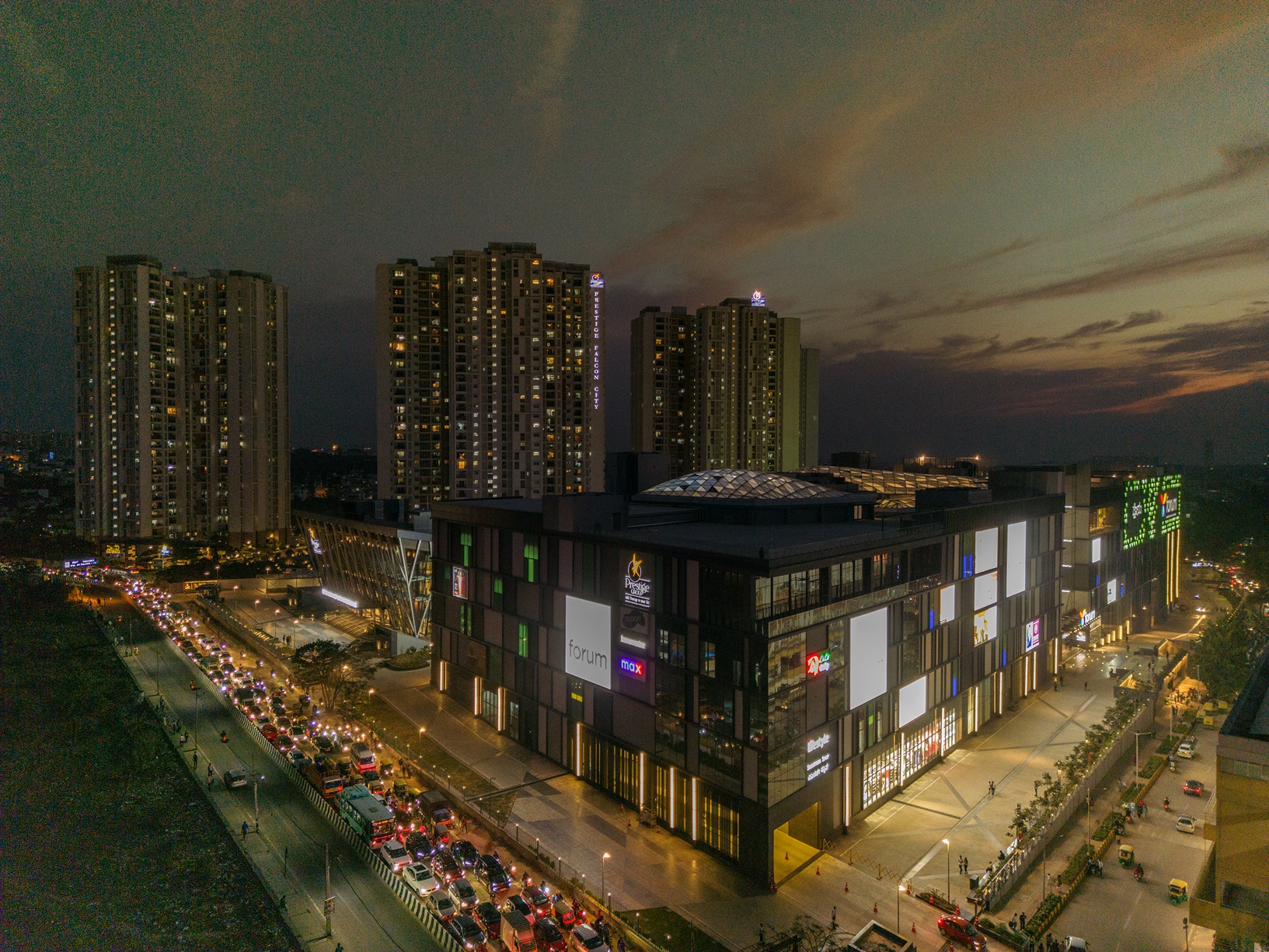 FORUM Gallery view by Balladi Studios